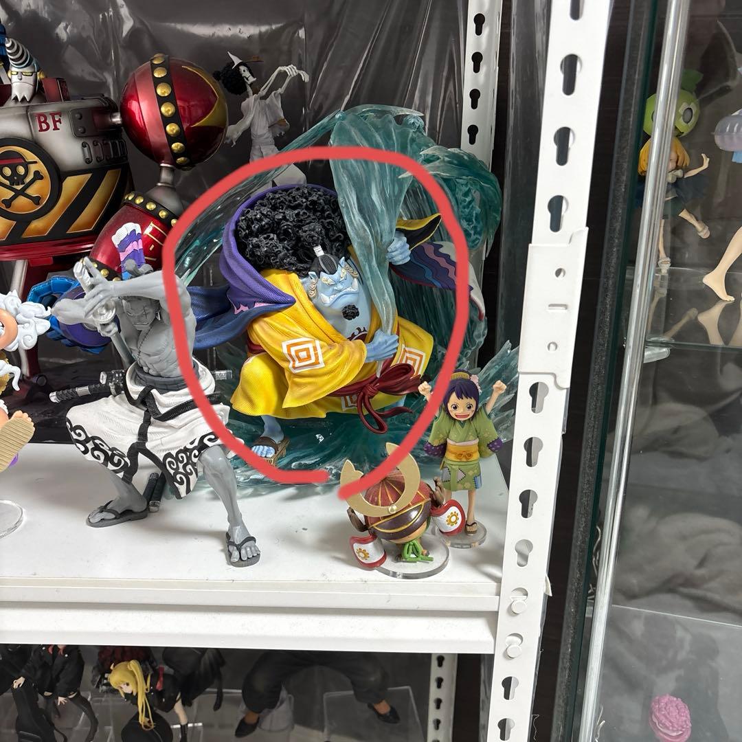 ジンベエ　フィギュア