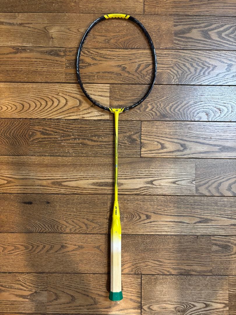 ヨネックス ナノフレア 1000Z 3UG5