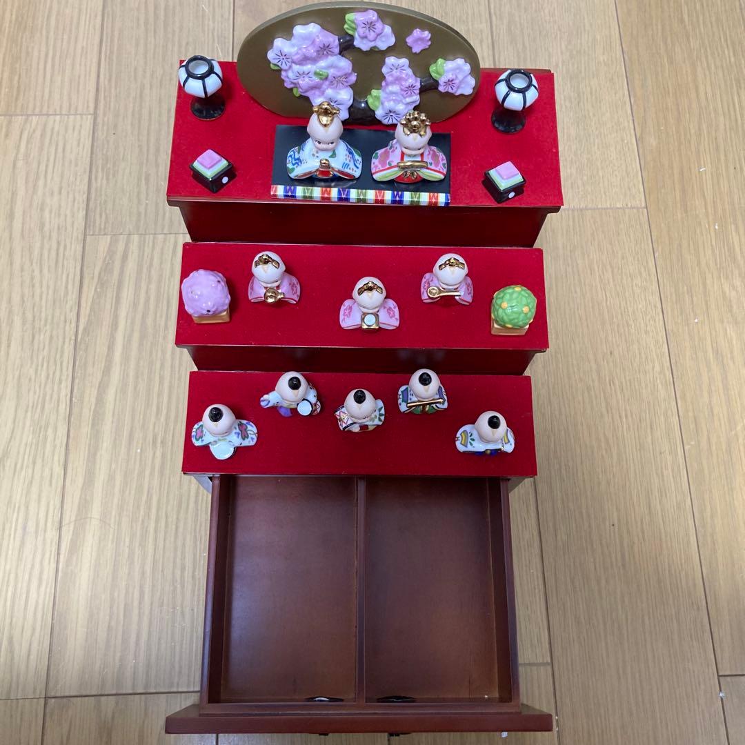 キューピー　ひな人形3段セット 陶器製