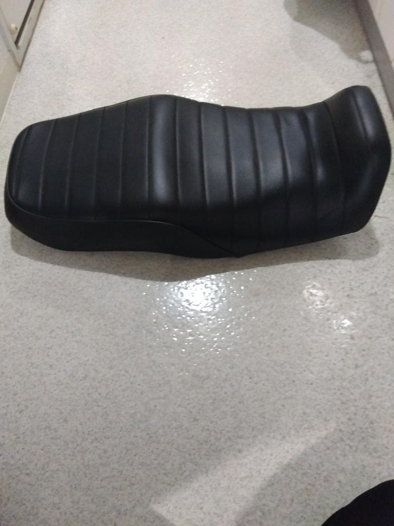 CB750RC42 タックロールシート