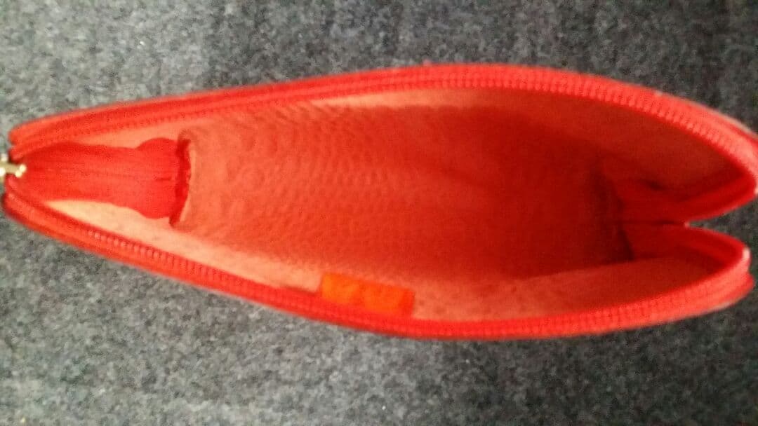 フラウ　三揃いの　小物入れ