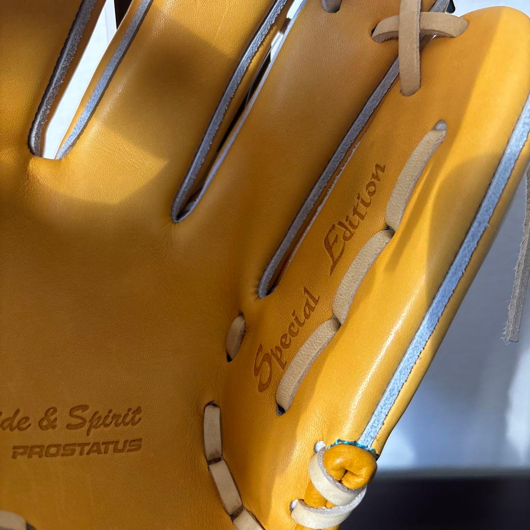 ゼット　プロステイタスSE　硬式　グラブ　内野手用 グローブ　定価66,000円