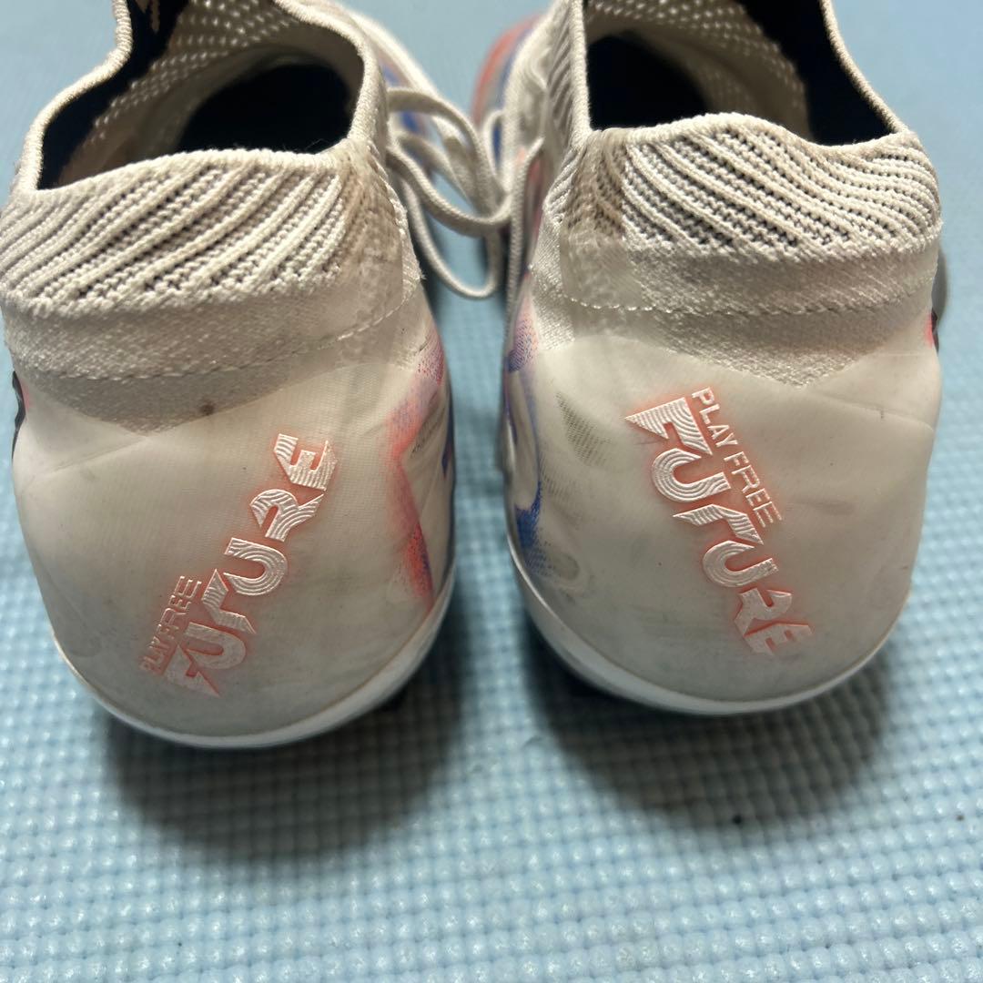 Puma FUTURE サッカーシューズ