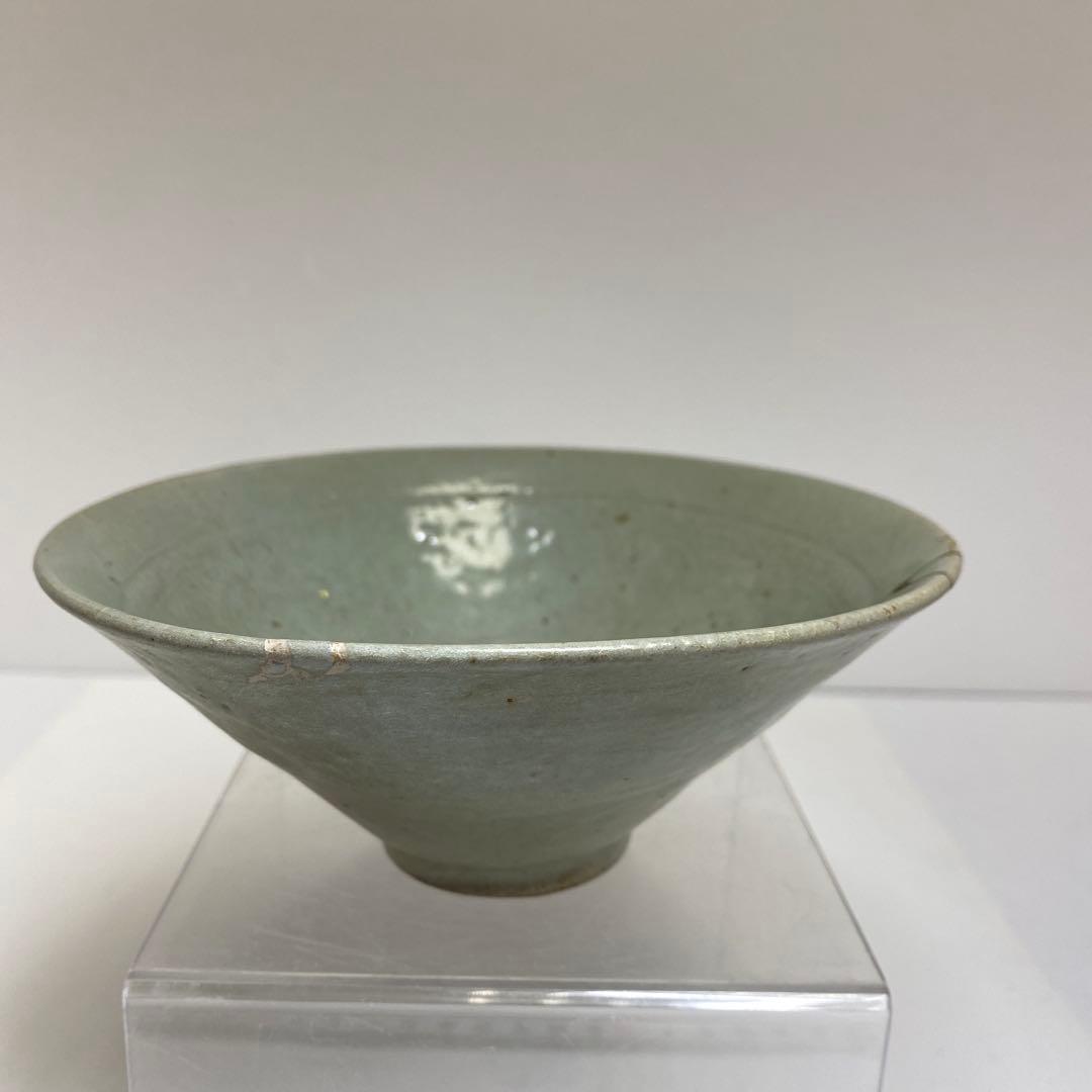 16世紀　高麗青磁茶碗　タサオ　口径15.5㎝　東里8-0130②