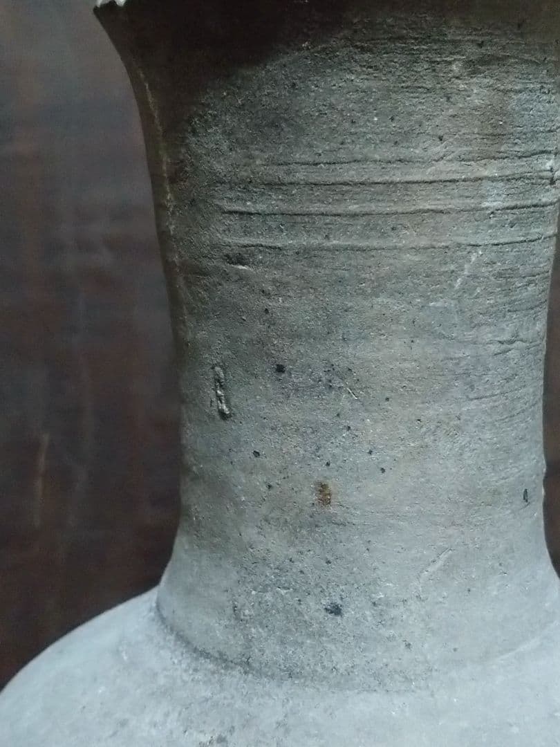 須恵器長頸瓶　発掘　考古　花生　花飾り　骨董古道具