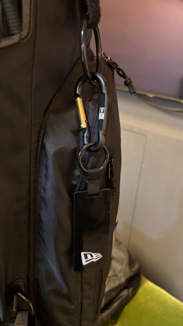 希少美品 NEW ERA ブラックゴールド スタンドキャディバッグ+レンジケース