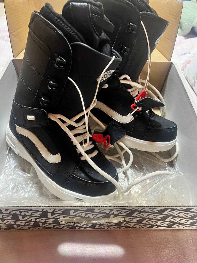 早い者勝ち　美品VANS スノーボードブーツ ブラック/ホワイト27〜28センチ