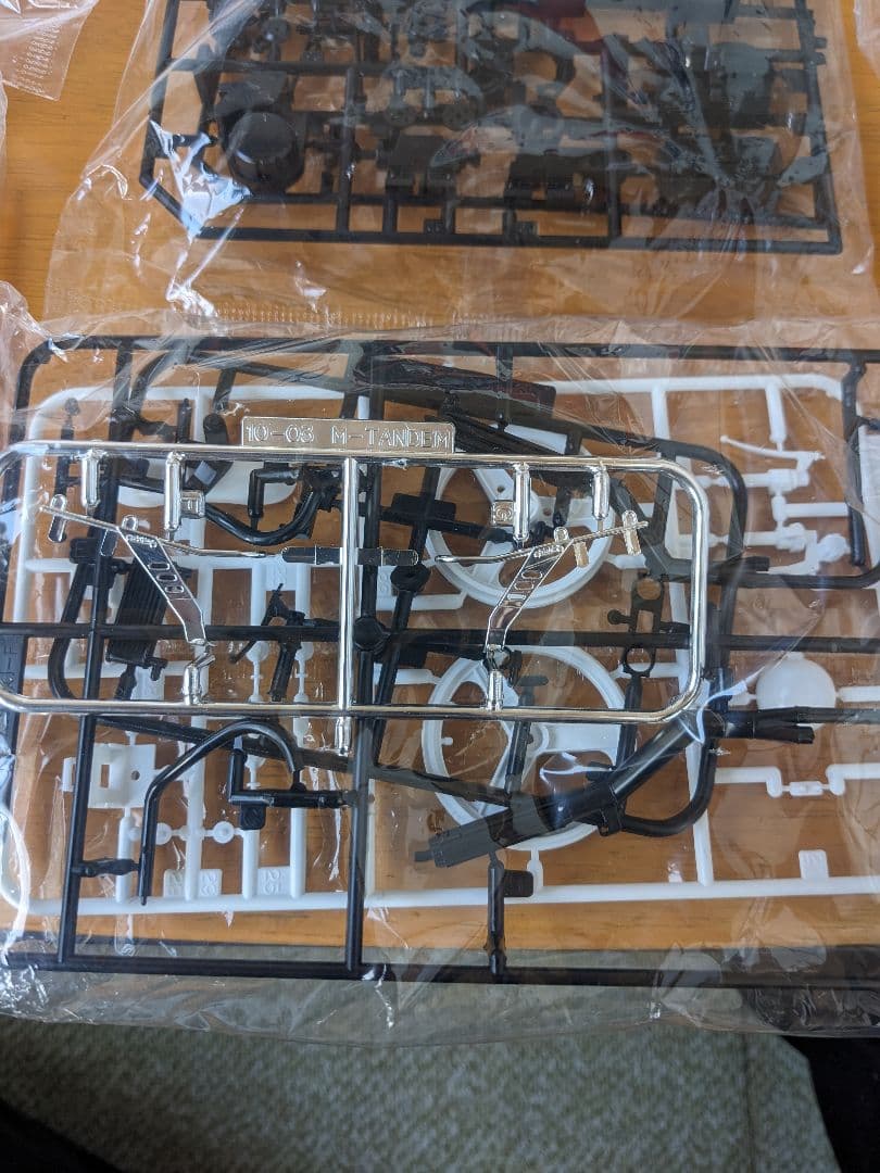 アオシマ 1/12 CBX400F プラモデル 　送料無料