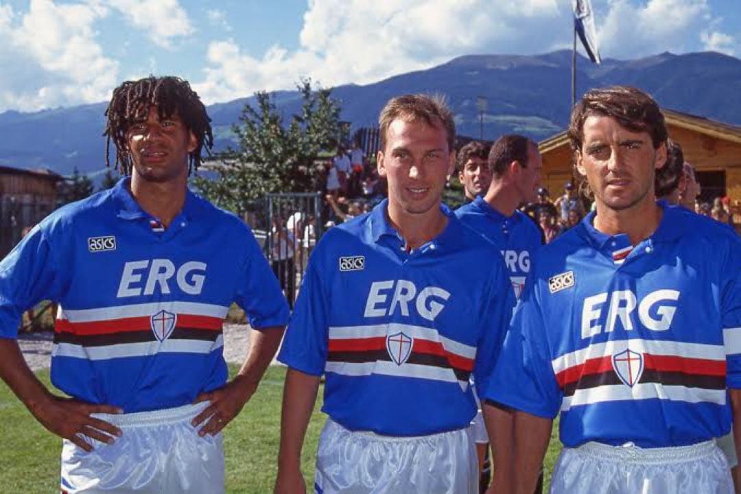 サンプドリア  03/04 ユニフォーム asics イタリア製