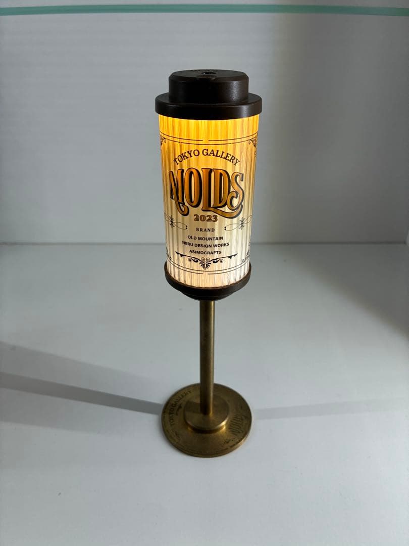 38灯 MIYAVI MOLDS TOKYO ver. スタンド付き