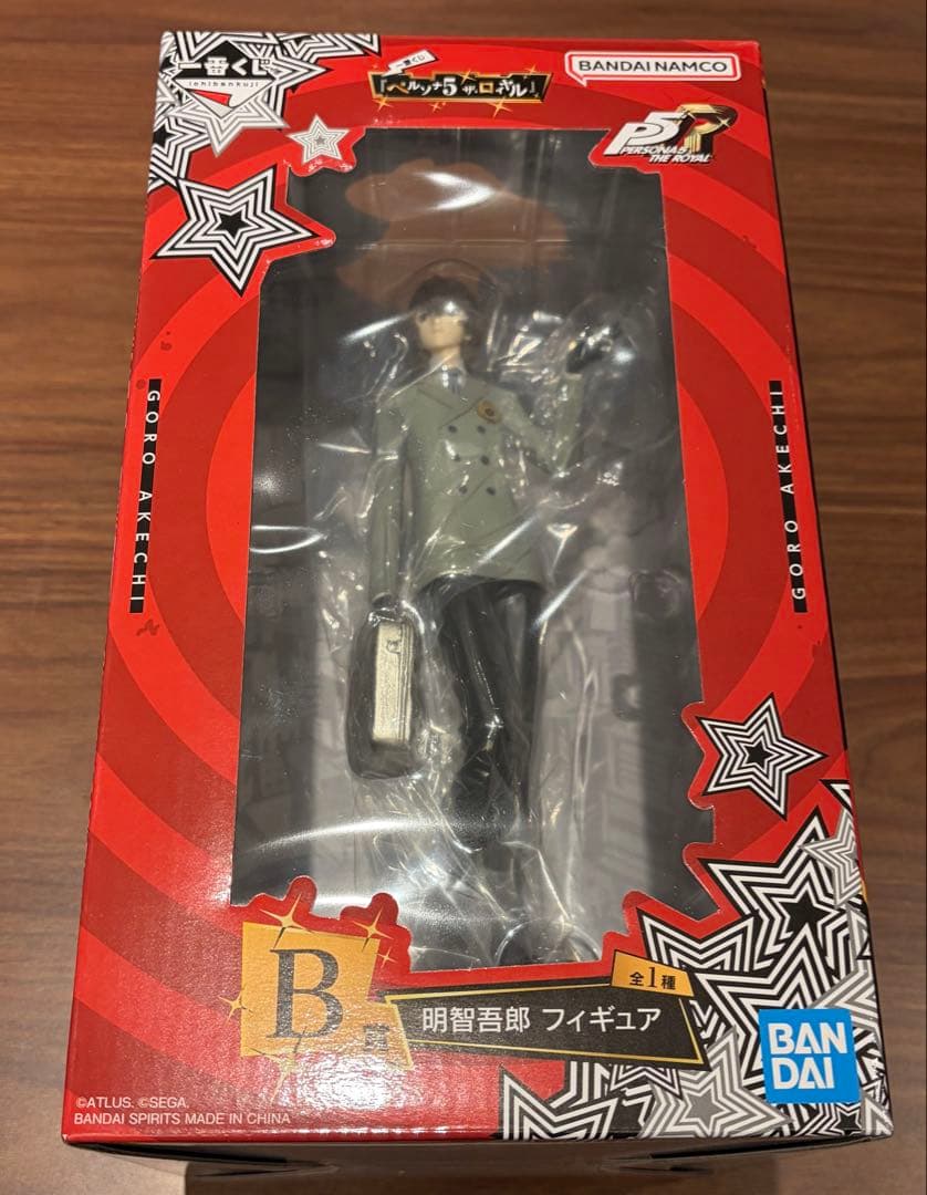 ペルソナ　明智　フィギュア