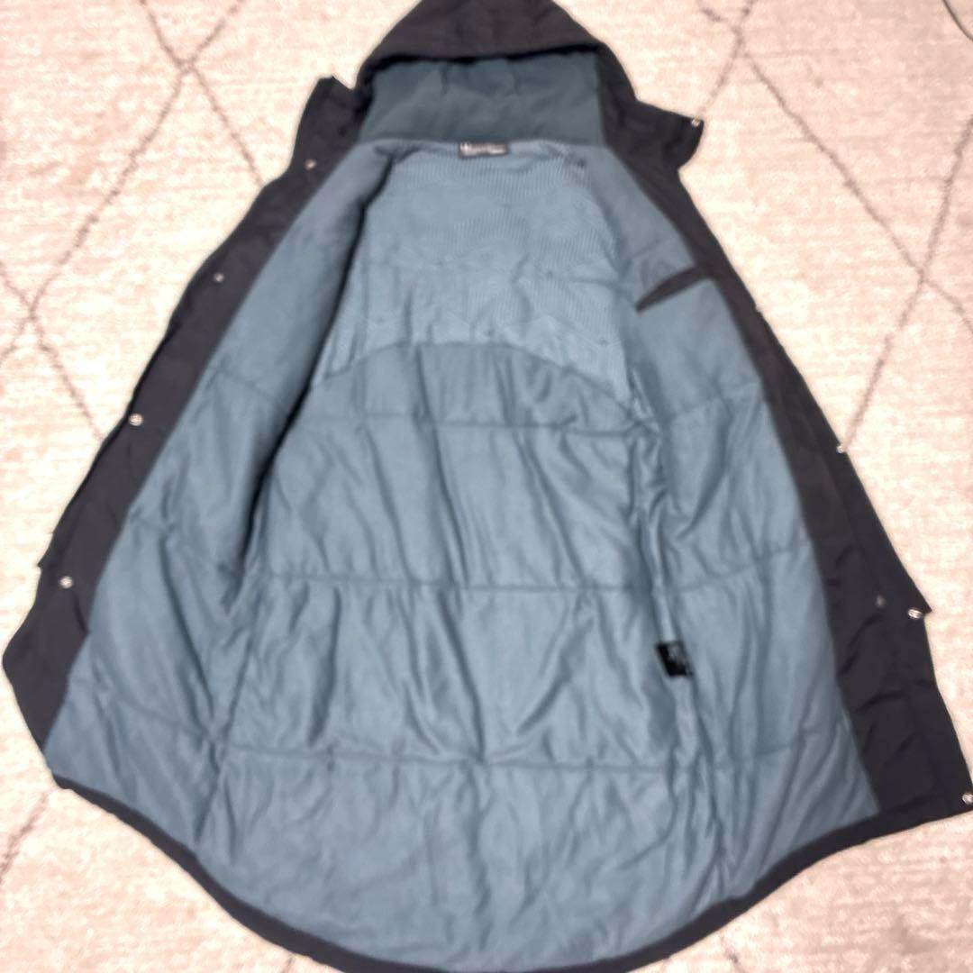 アンダーアーマー　ベンチコート　M