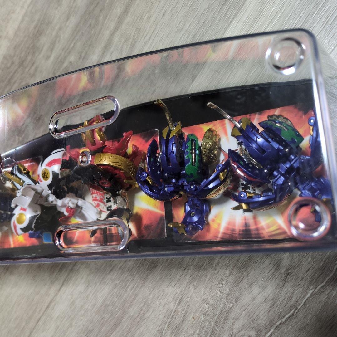 (新品同様)　爆丸　セット