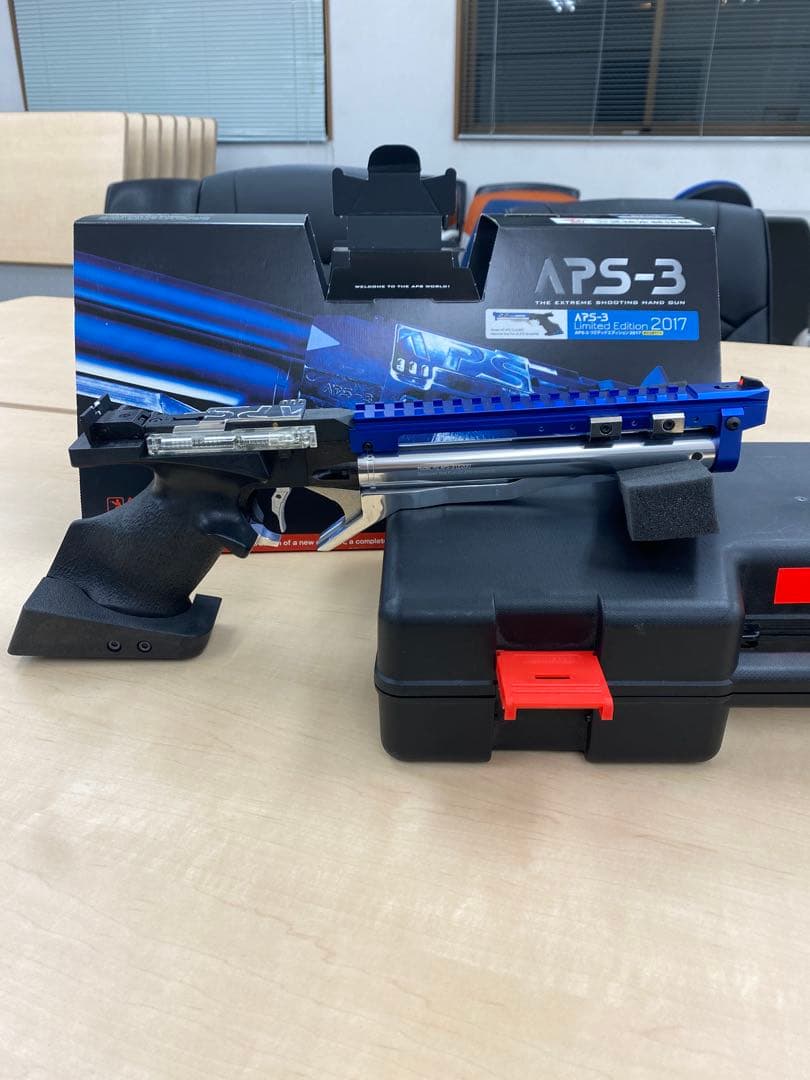 h*7様 APS-3 Limited Edition 2017