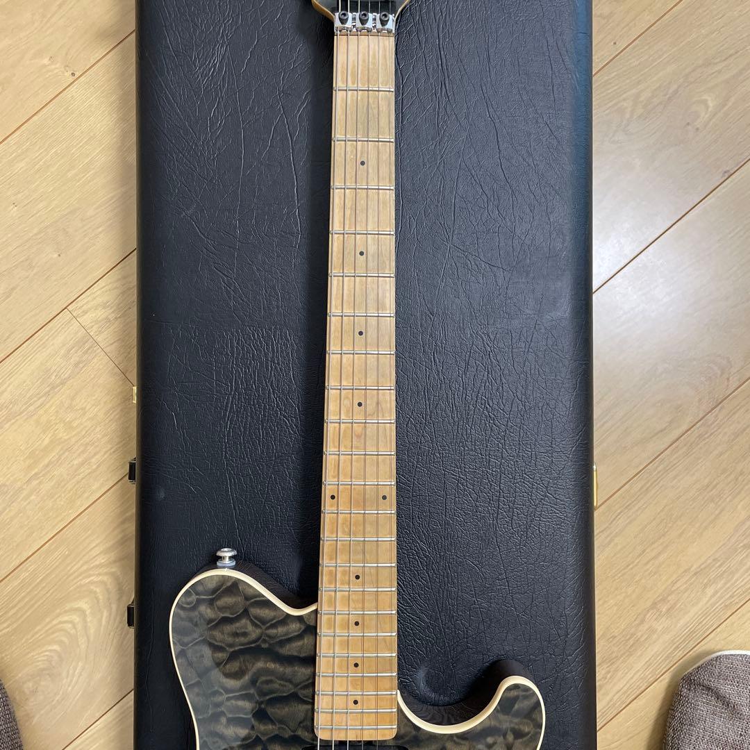 ギター Music Man AXIS Tribute Translucent Black