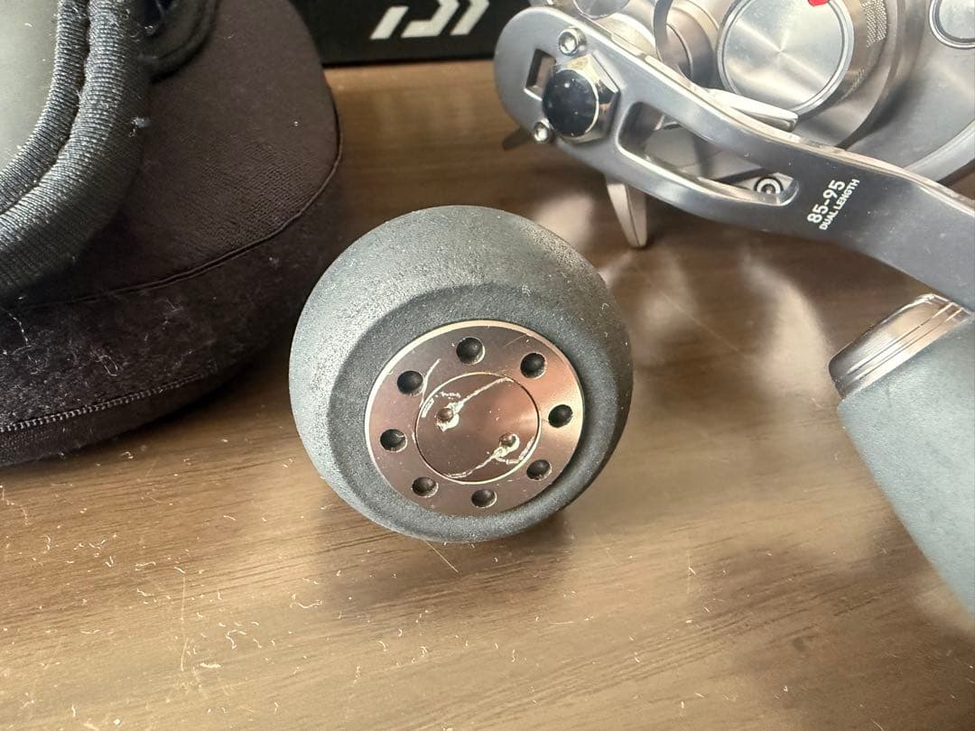 DAIWA SALTIGA 35NH L ベイトリール