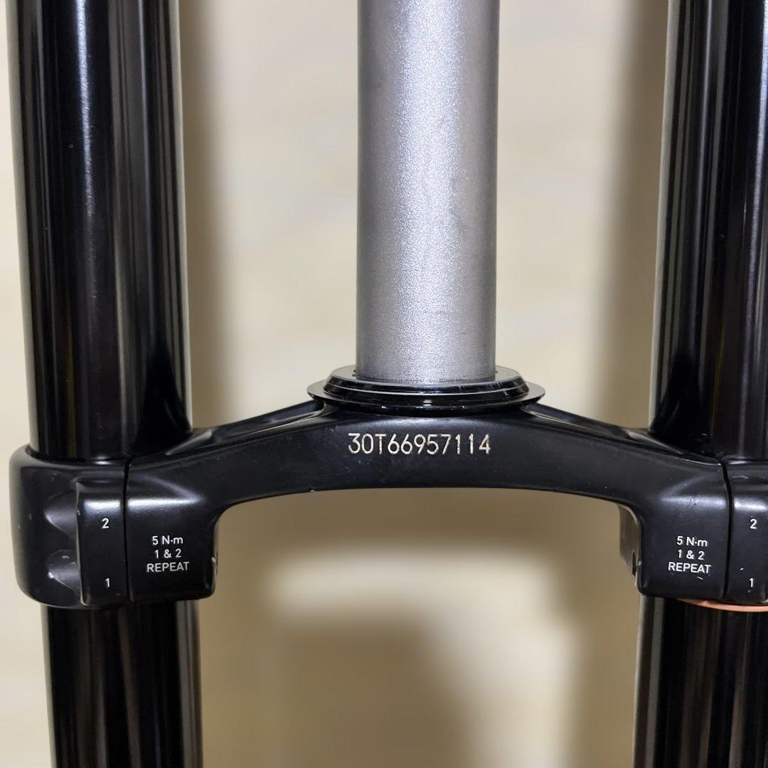 パーツ RockShox BoXXer RC 27.5 2017