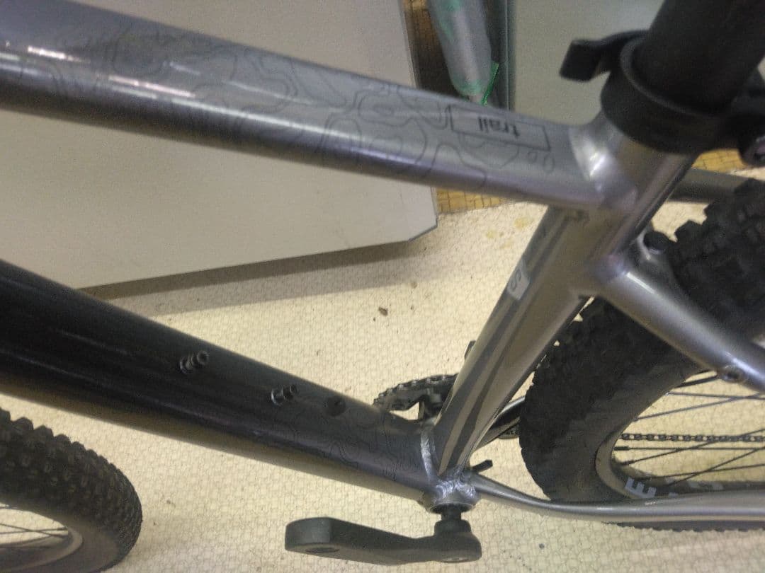 【美品】Cannondale Trail SE4　29インチ　Sサイズ　ペダル無