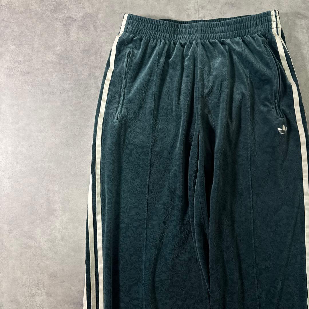 adidasトラックパンツ ベロア LIBERTY LONDON グリーン XL