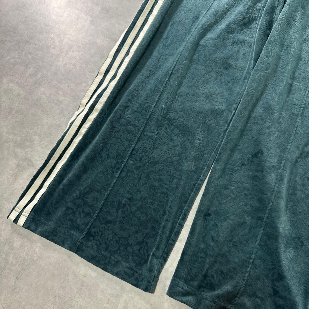 adidasトラックパンツ ベロア LIBERTY LONDON グリーン XL