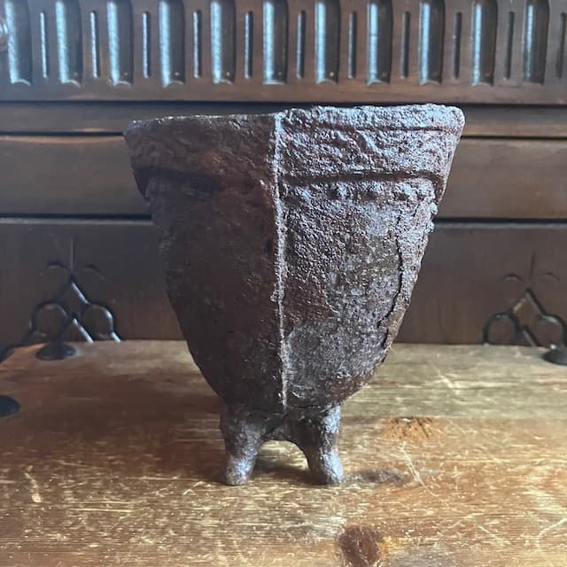 骨董 フラワーベース 花器 脚付 古道具 ヴィンテージ 希少 器 置物