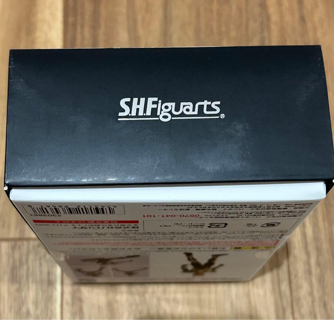 S.H.フィギュアーツ(真骨彫製法)仮面ライダーアギト グランドフォーム 開封品