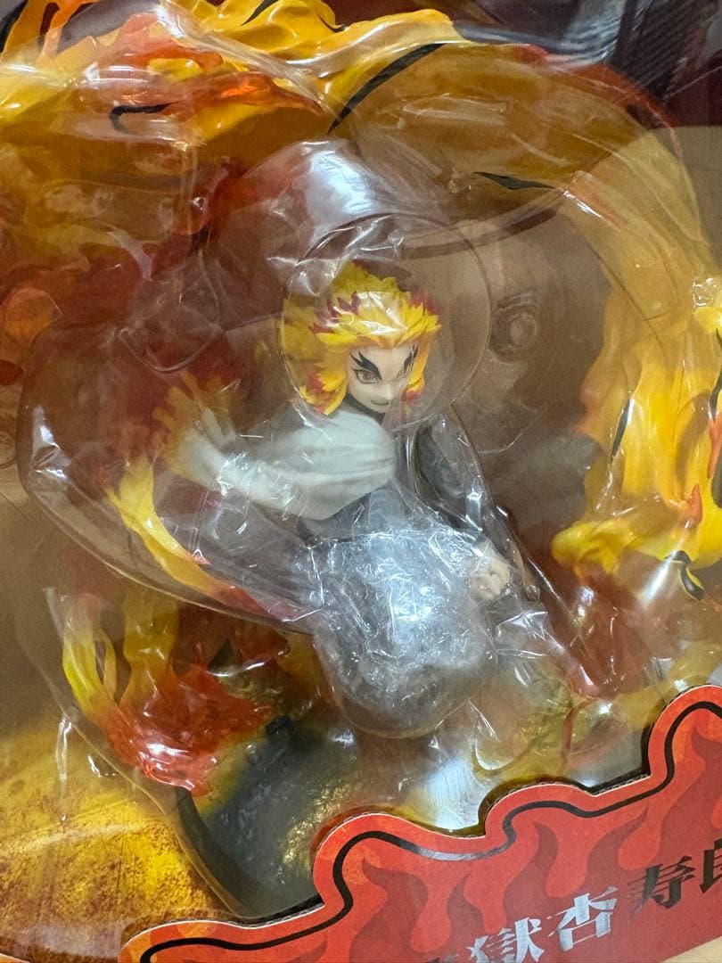 「鬼滅の刃」煉獄杏寿郎-炎の呼吸 奥義 玖ノ型・煉獄-1/8スケールフィギュア