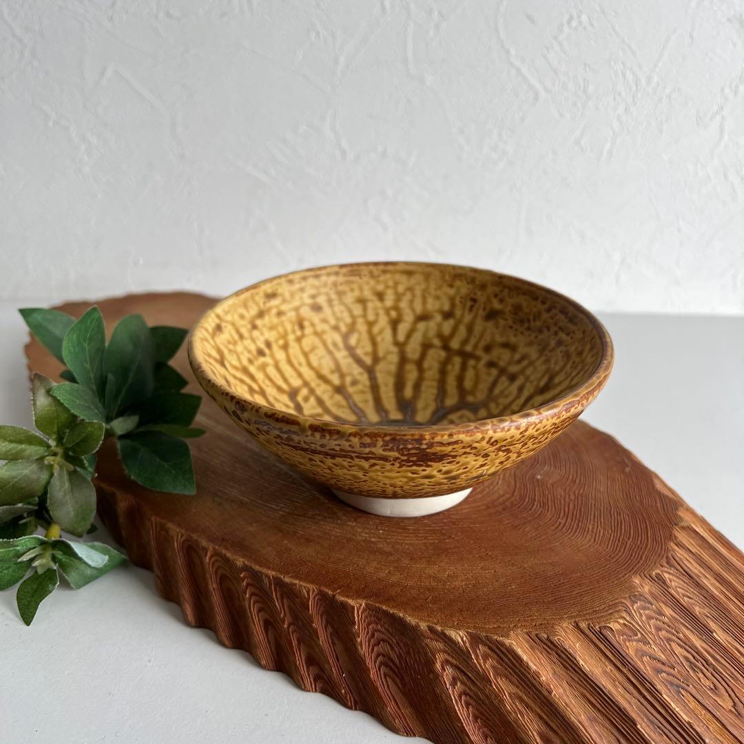 k038 茶道具 抹茶碗セット 秀泉陶苑 織部茶碗（緑釉）・黄伊羅保釉 平茶碗