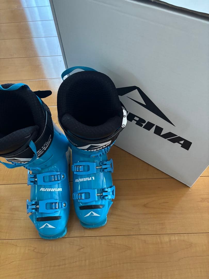 AVIRIVA HORNET 130 スキー ブーツ 青 25-25.5cm