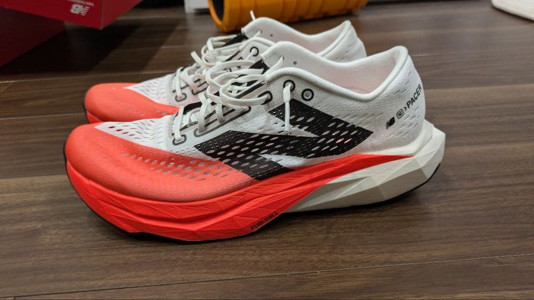 スパイク・シューズ New Balance FuelCell SuperComp v2