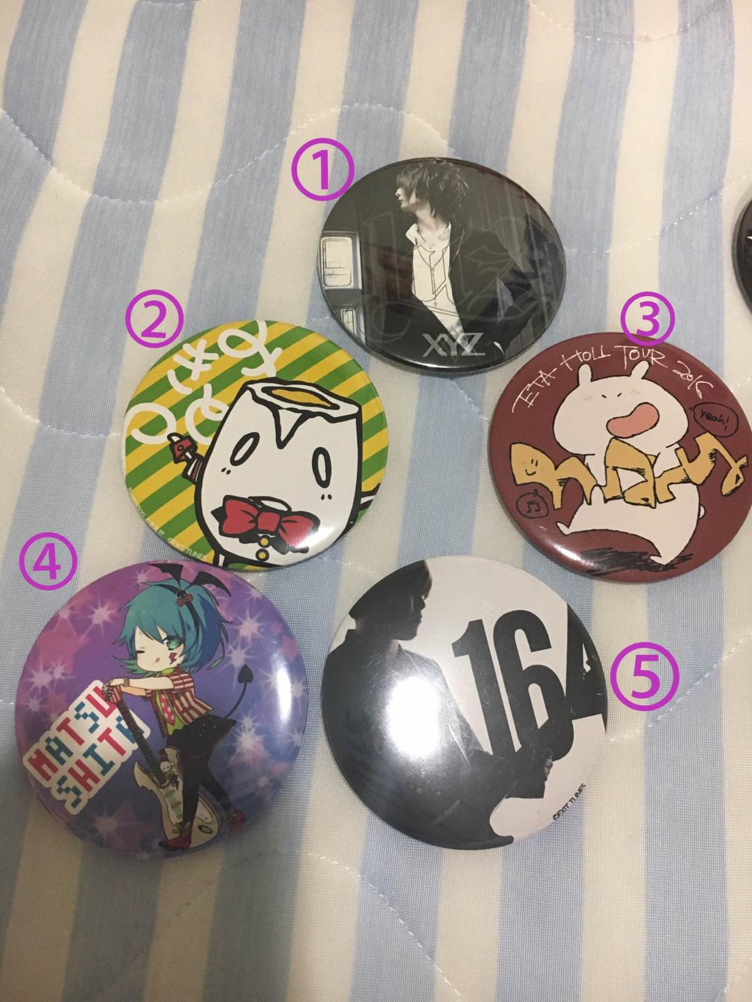 歌い手　缶バッチなど　画像2枚　お値下げ検討