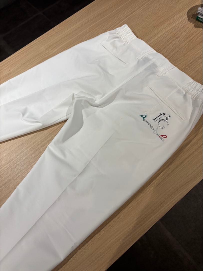 1PIU1UGUALE3 ゴルフパンツ