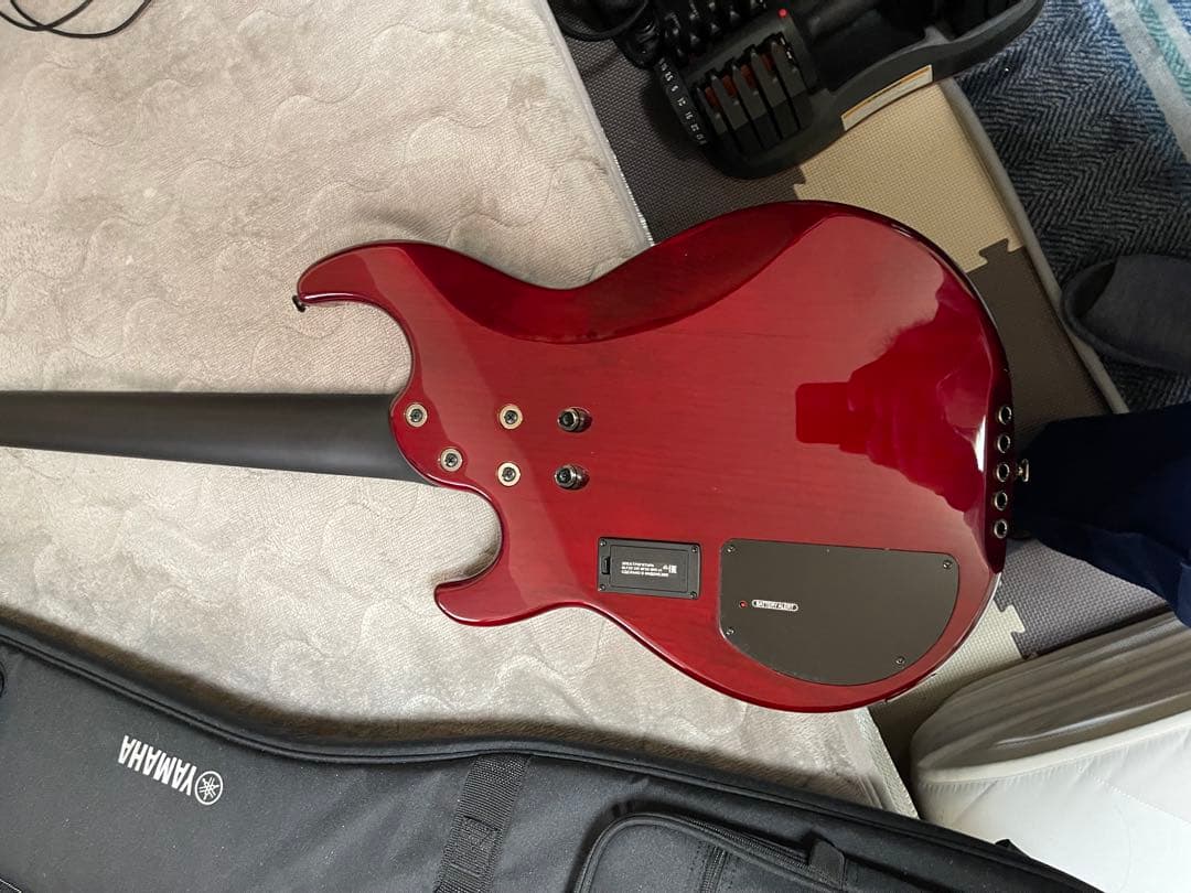 ベース YAMAHA BB735A