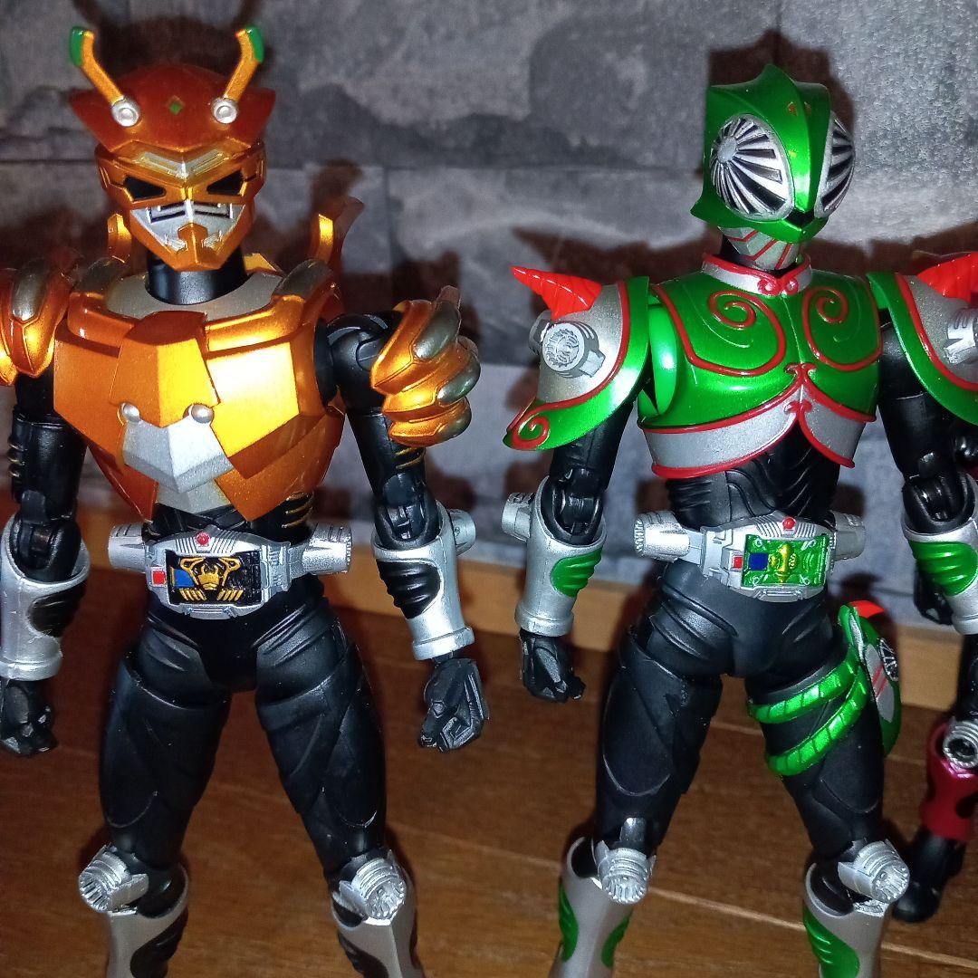 SHF　仮面ライダー龍騎　ライダー 4体セット