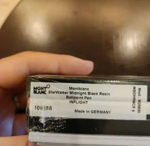 モンブラン　
スターウォーカー　
ミッドナイトブラック　
レジン