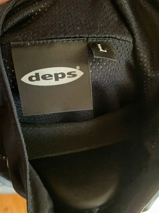 デプス　Lサイズ