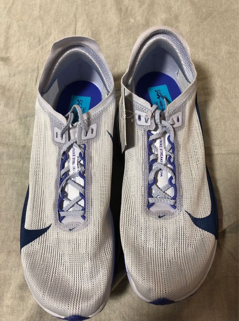 新品未使用 NIKE ズームX ストリークフライ 2