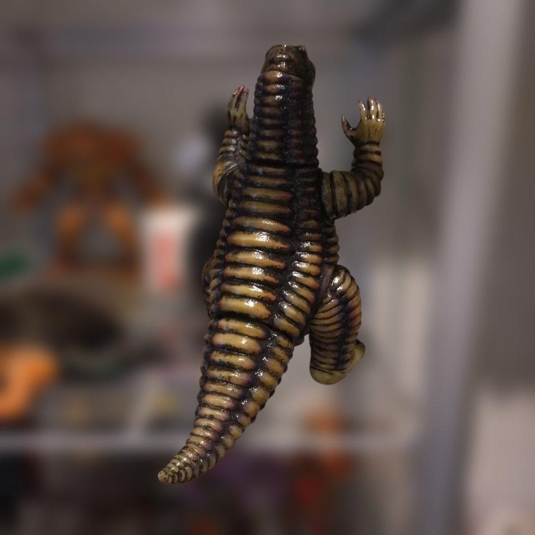 楳図かずお ウルトラマン レッドキング グローver ソフビフューチャーモデルズ