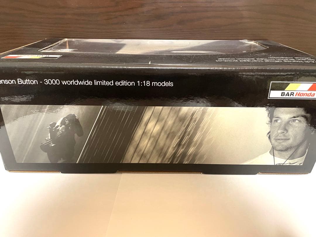 【最終値下げ】3000個限定モデル F1 ミニチャンプス　1/18 バトン