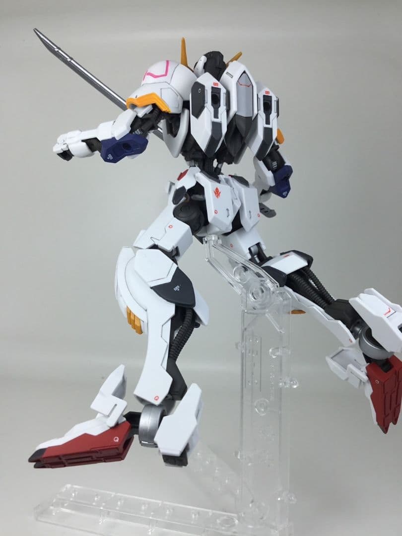 HG 機動戦士ガンダム 鉄血のオルフェンズ ガンダムバルバトス 1/144