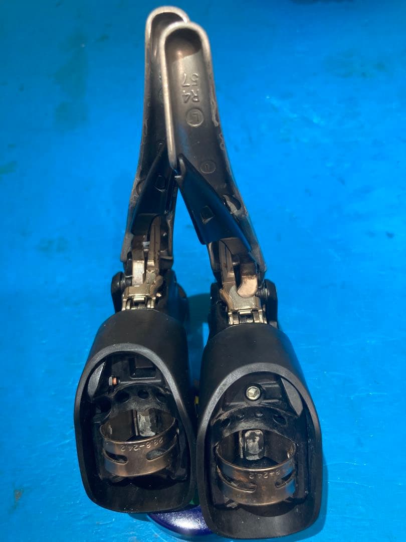 ★105 ST-5700 2×10 STIレバー