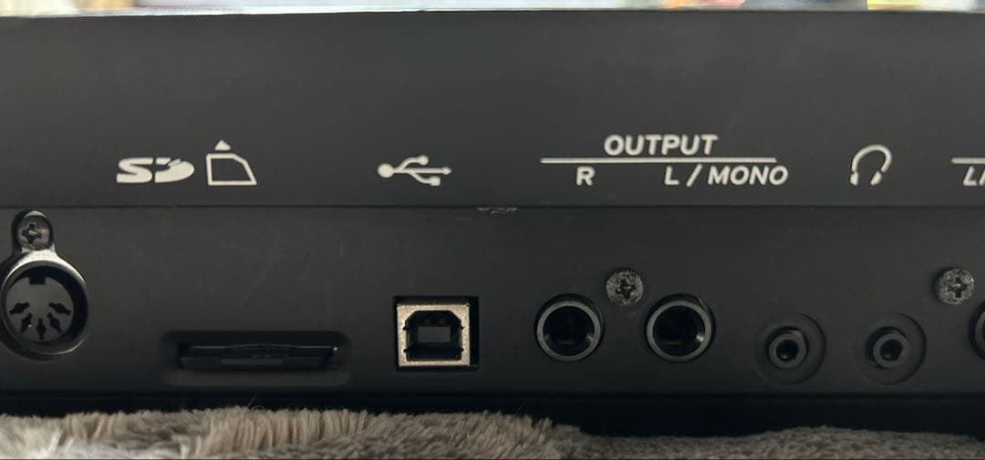 Korg Kross2 -61 Enki.様