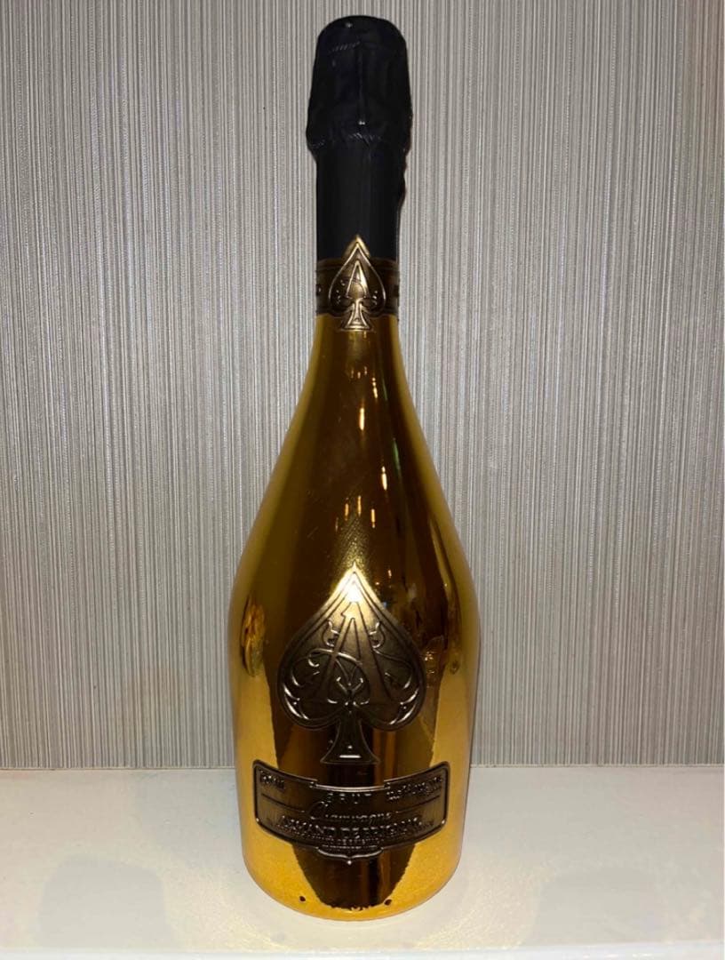 その他 ARMAND DE BRIGNAC
