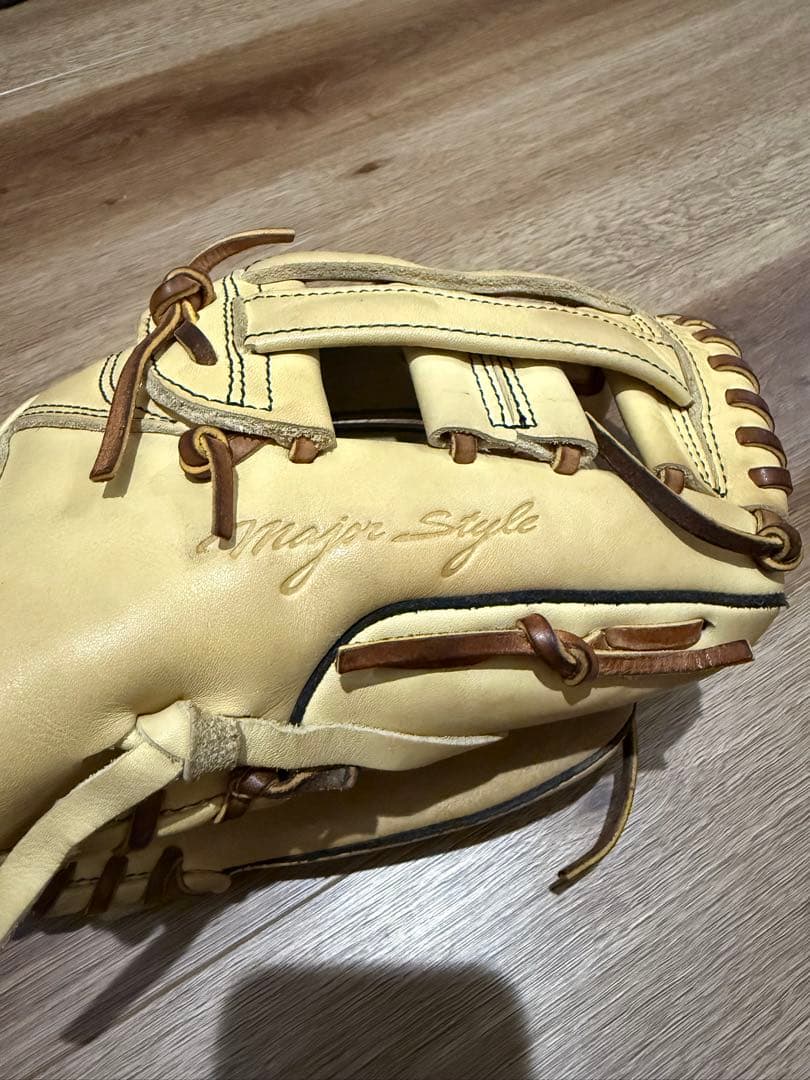 ミズノ 軟式グローブ　オースティン・ライリーモデル　MIZUNO