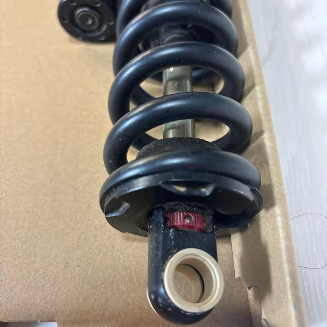 RockShox Vivid リアサスペンション本体のみ　9.5×3