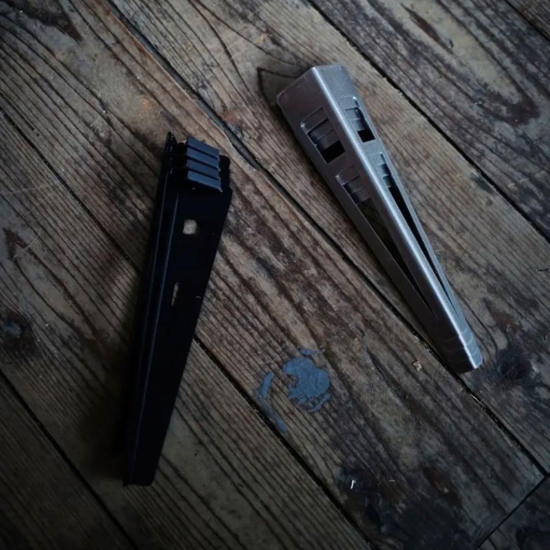 ★shiromani peaker's leg SUS ステンレス ミニテーブル