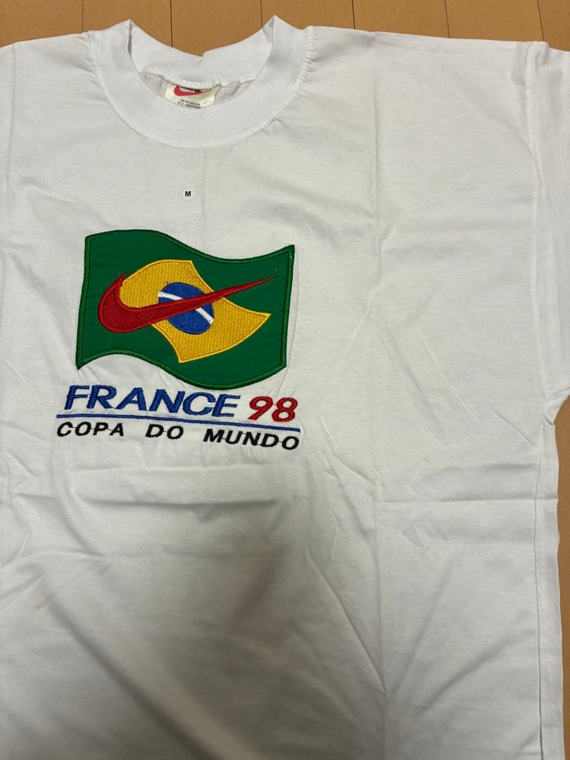 希少 NIKE 00〜90s FIFA World Cup Tシャツ