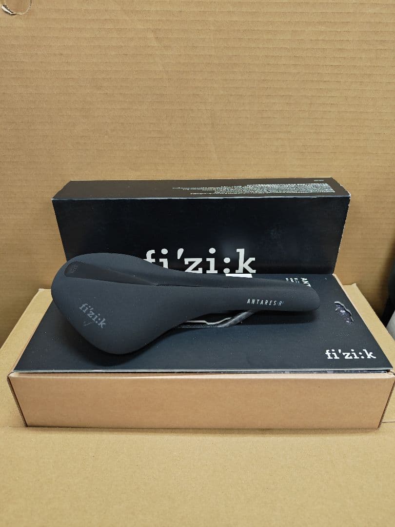 FIZIK ANTARES R1 OPEN カーボンレール forカメレオン