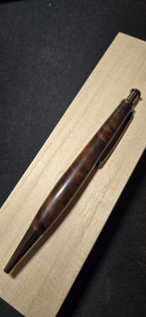 金杢犀 サイアミースローズウッド ボールペン