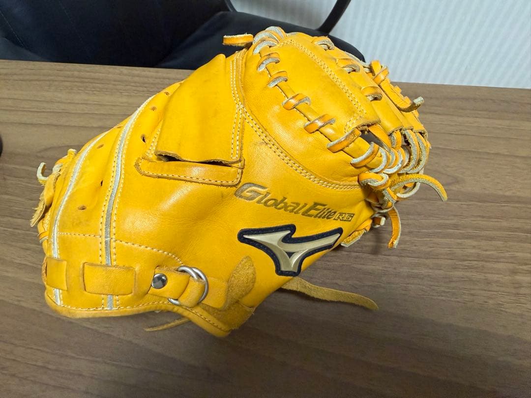 ミズノ Global Elite RG 黄キャッチャーミット